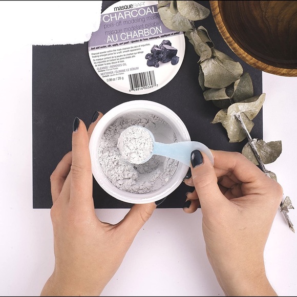 Masque Bar Charcoal Peel-Off Modeling Mask - Picture 4 of 11